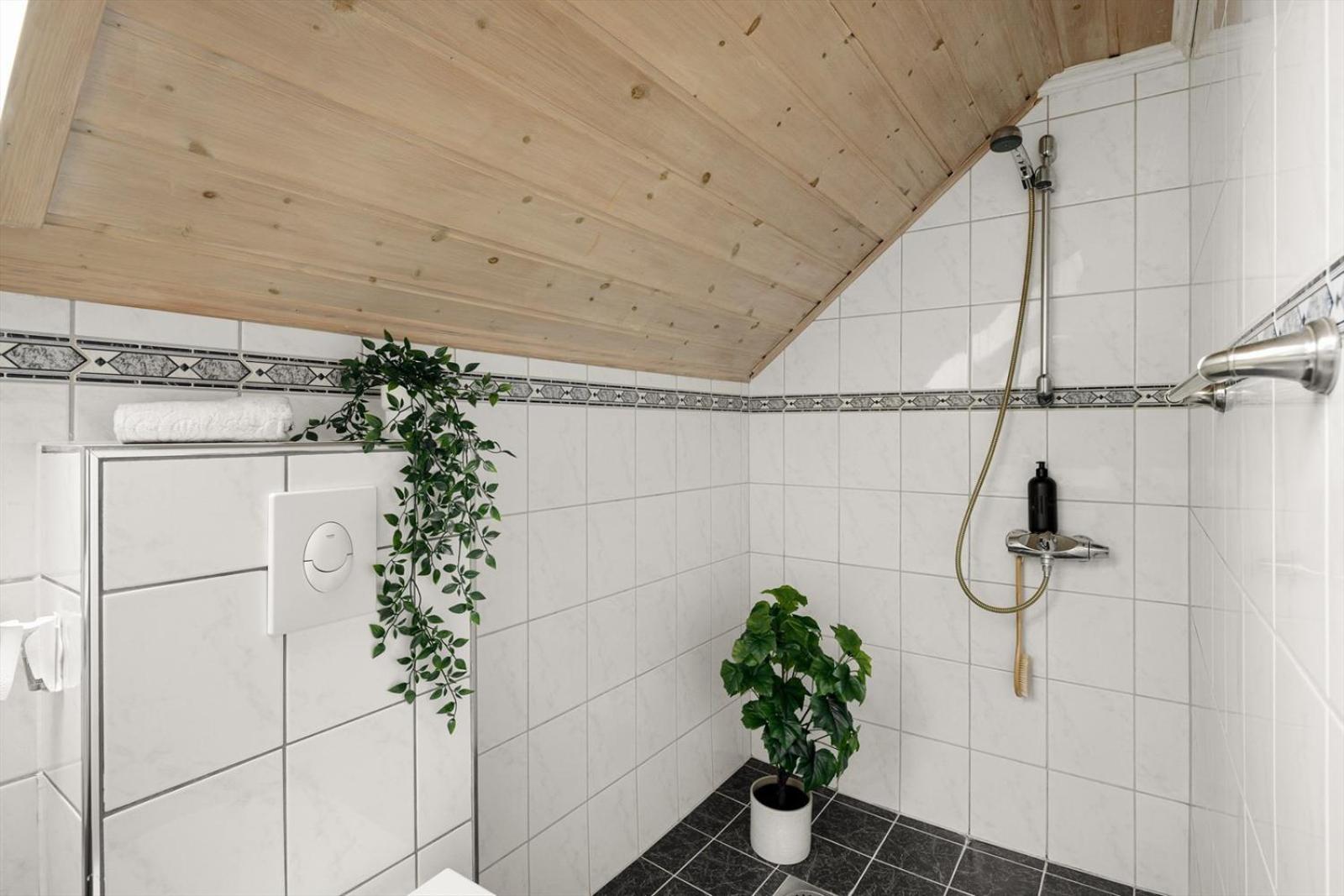 A Beautiful 3-Bedroom Apartment With Stunning Views And Free Parking Bergen Exterior photo